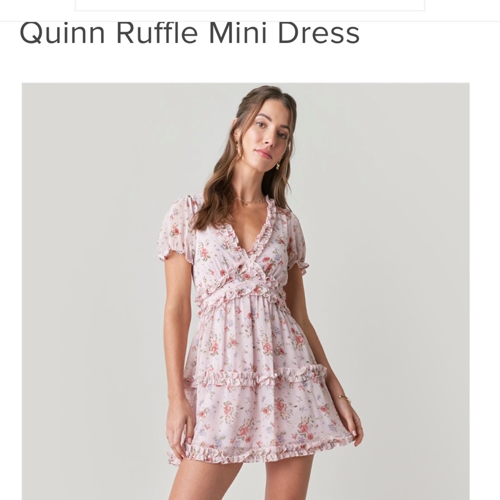 NOT4SALE, looking to buy Francesca’s Quinn floral ruffle dress👗